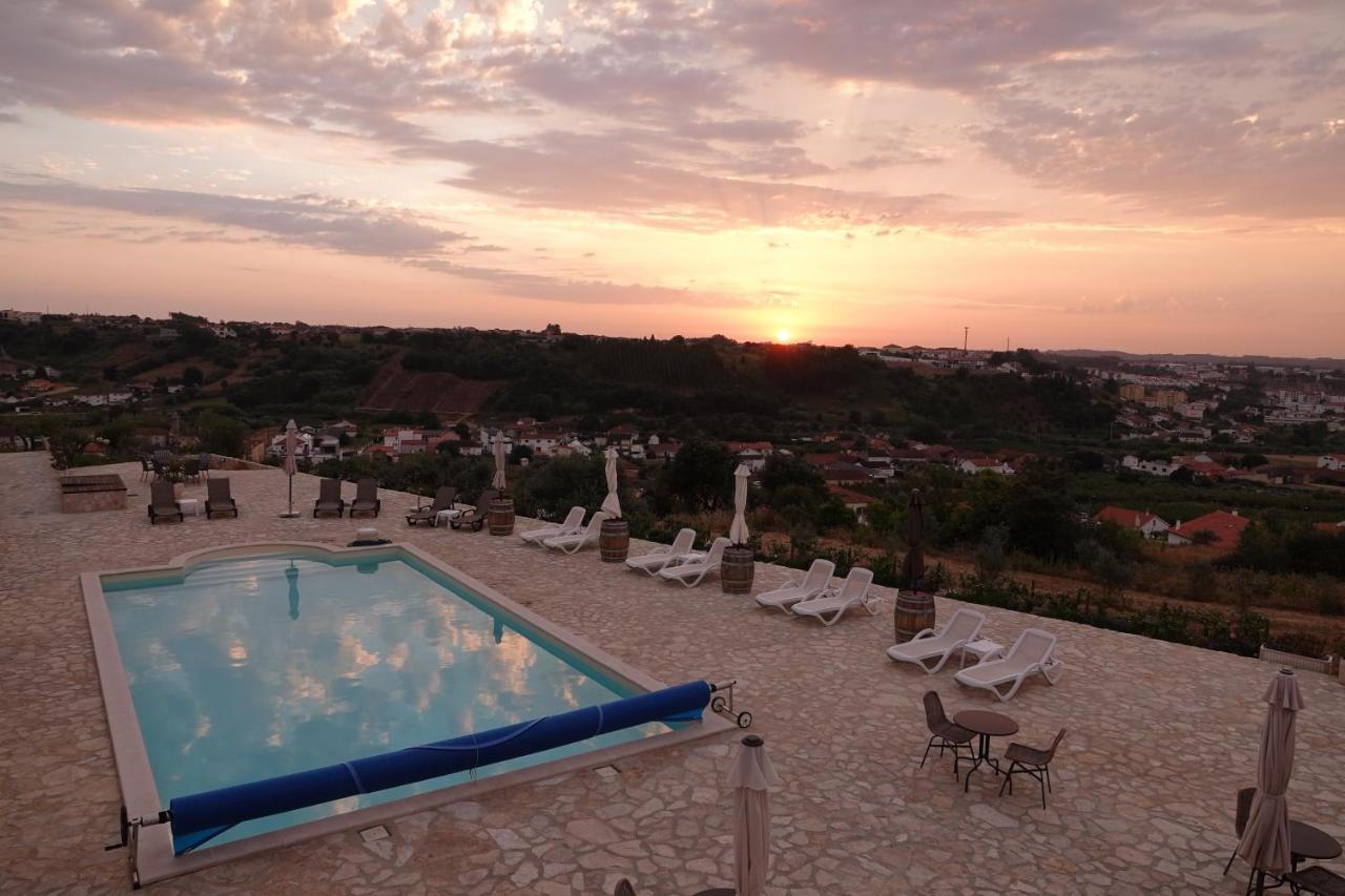 The Olive Hill Guesthouse Batalha Eksteriør billede